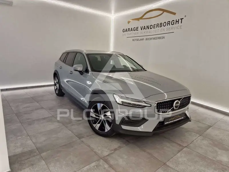 2024 Volvo V60