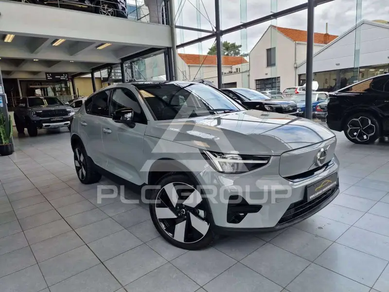 2024 Volvo C40 P8 Rec