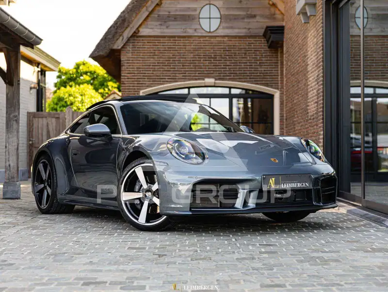 2024 Porsche 911