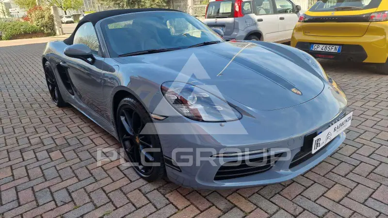 2024 Porsche 718