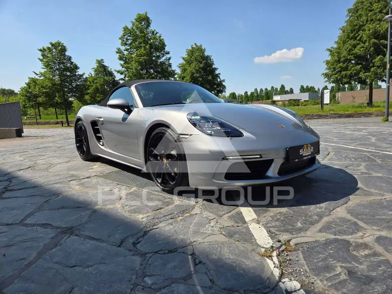 2024 Porsche 718