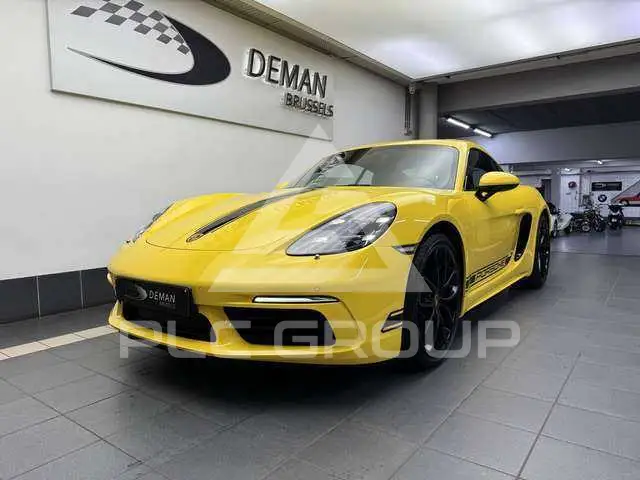 2024 Porsche 718