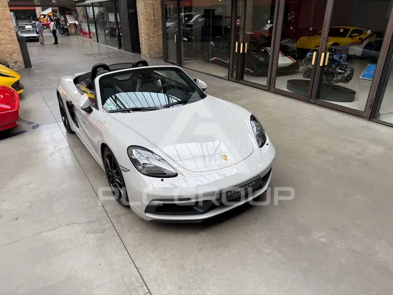2024 Porsche 718