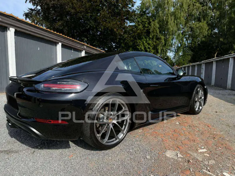 2024 Porsche 718