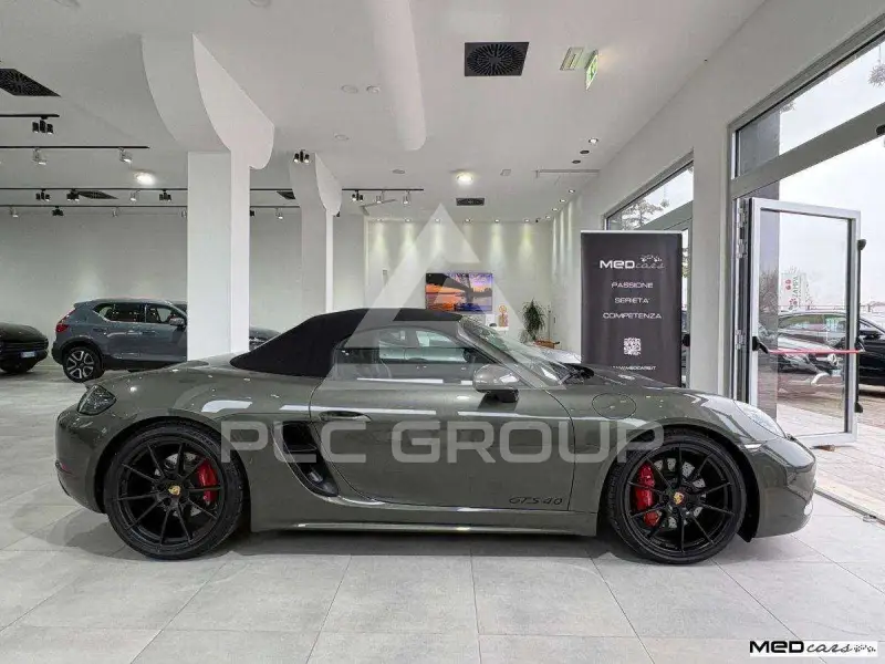 2024 Porsche 718