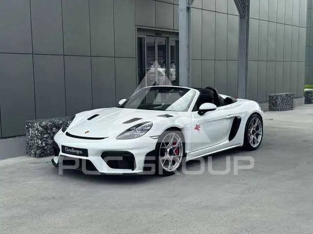 2024 Porsche 718