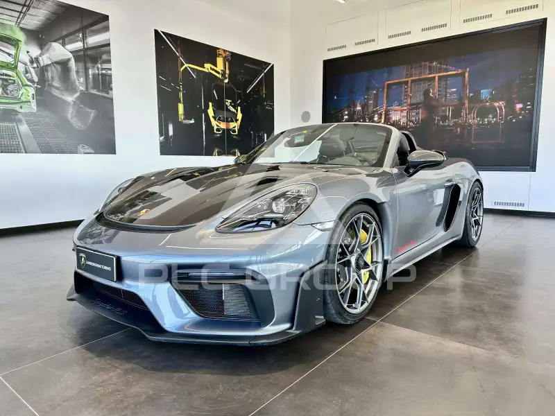 2024 Porsche 718