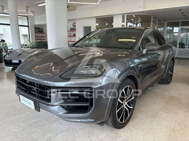 2024 Porsche Cayenne