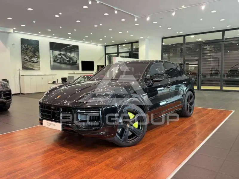 2024 Porsche Cayenne