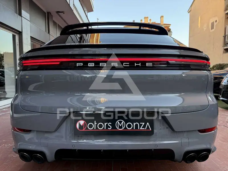 2024 Porsche Cayenne