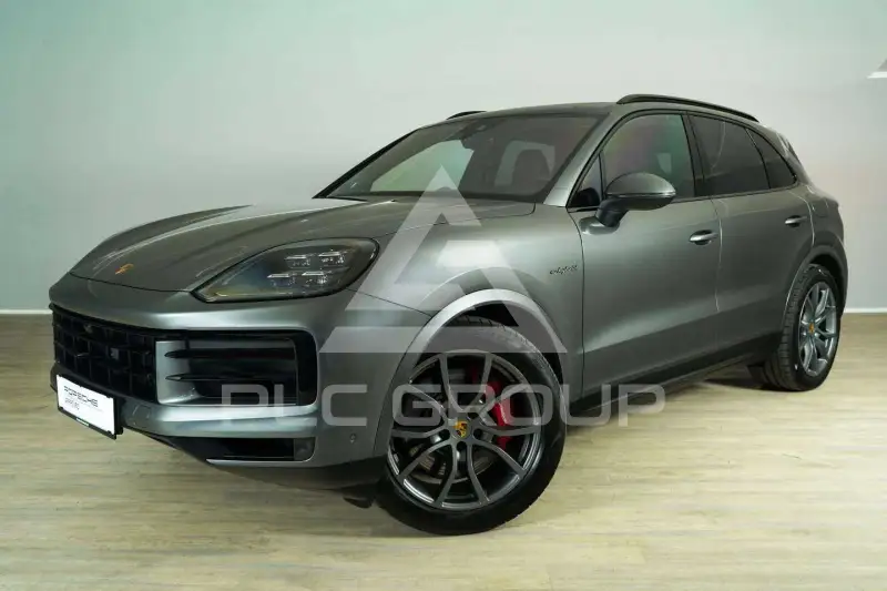 2024 Porsche Cayenne