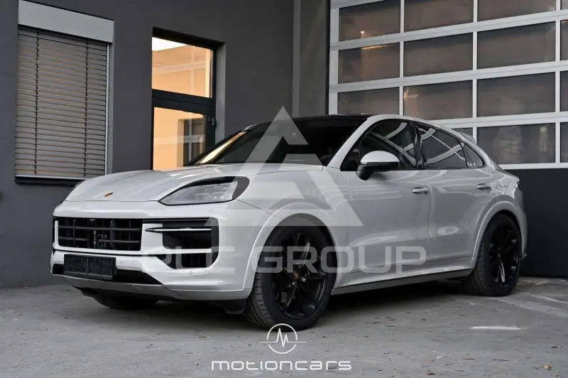 2024 Porsche Cayenne