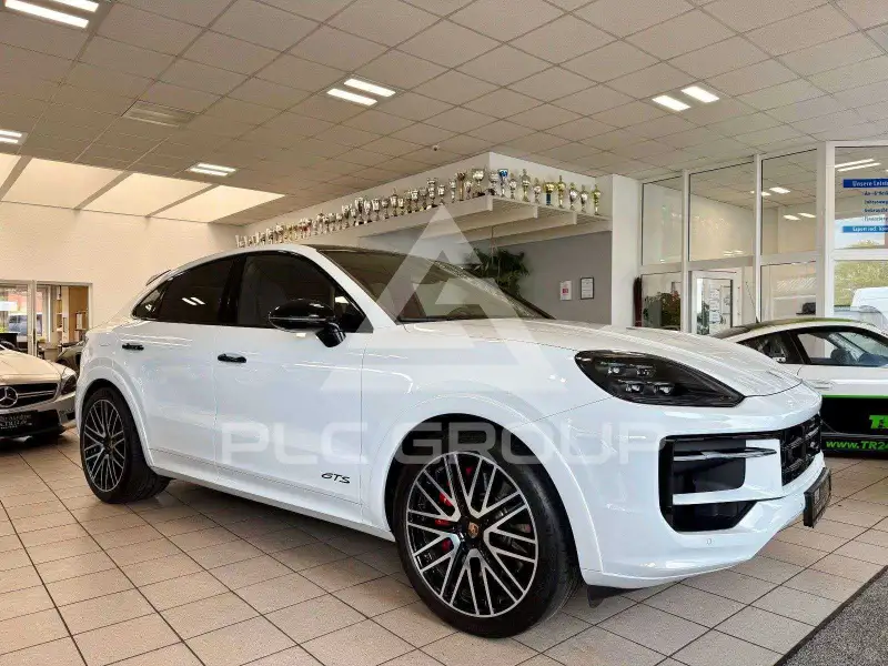 2024 Porsche Cayenne