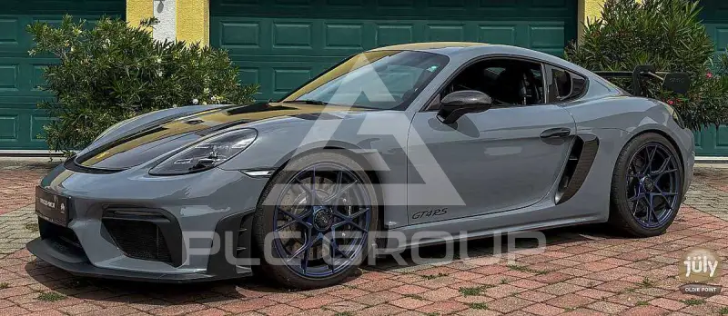 2024 Porsche Cayman