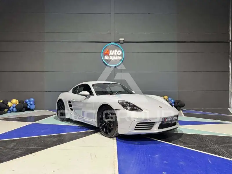 2024 Porsche Cayman