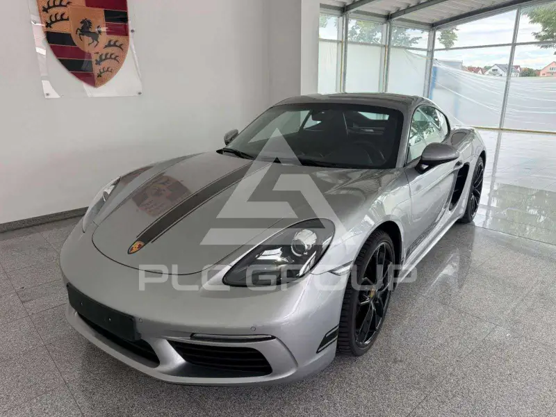 2024 Porsche Cayman