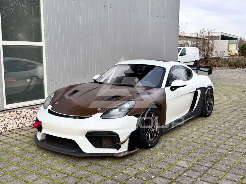 2024 Porsche Cayman