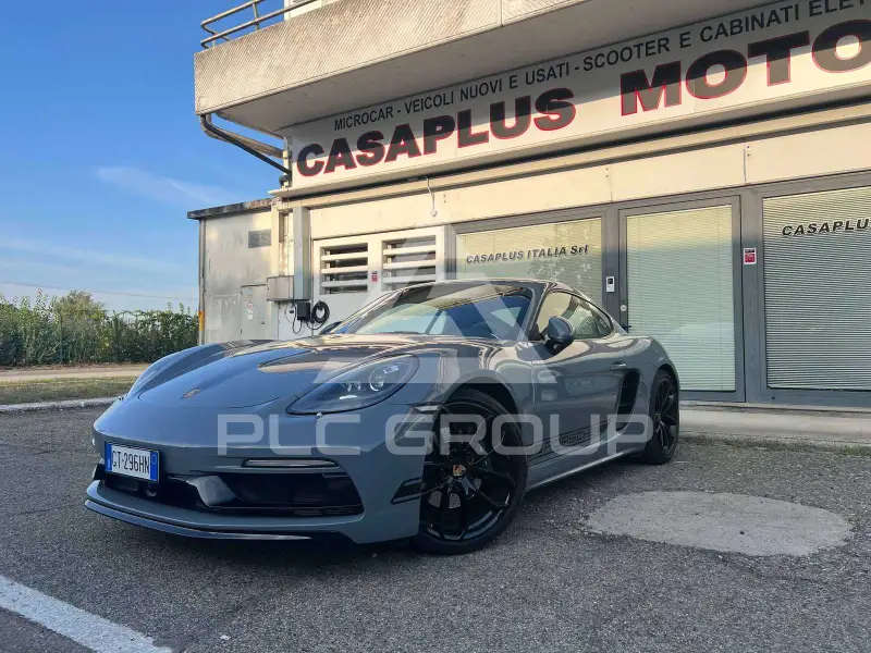 2024 Porsche Cayman