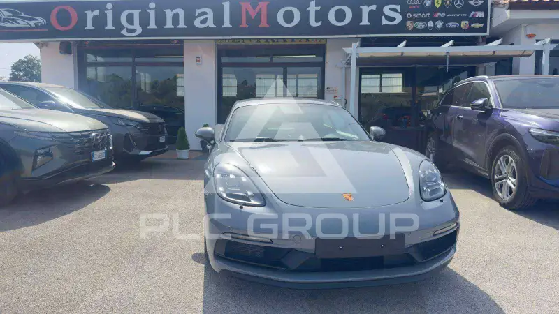 2024 Porsche Cayman