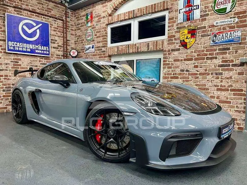 2024 Porsche Cayman