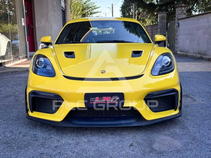 2024 Porsche Cayman