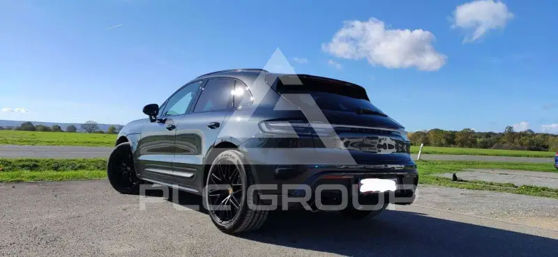 2024 Porsche MACAN