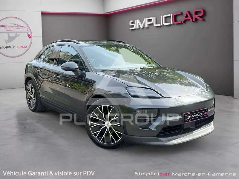 2024 Porsche MACAN