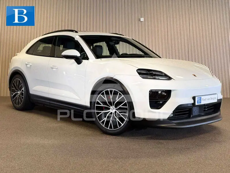 2024 Porsche MACAN