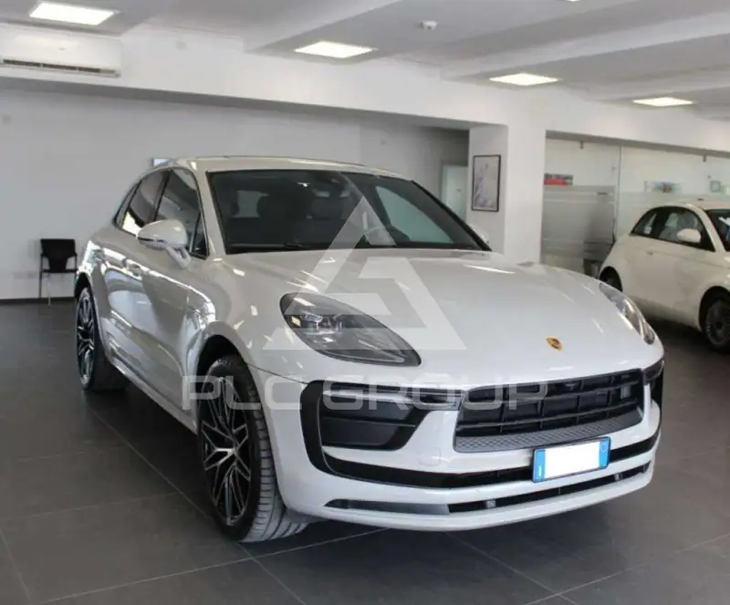 2024 Porsche MACAN