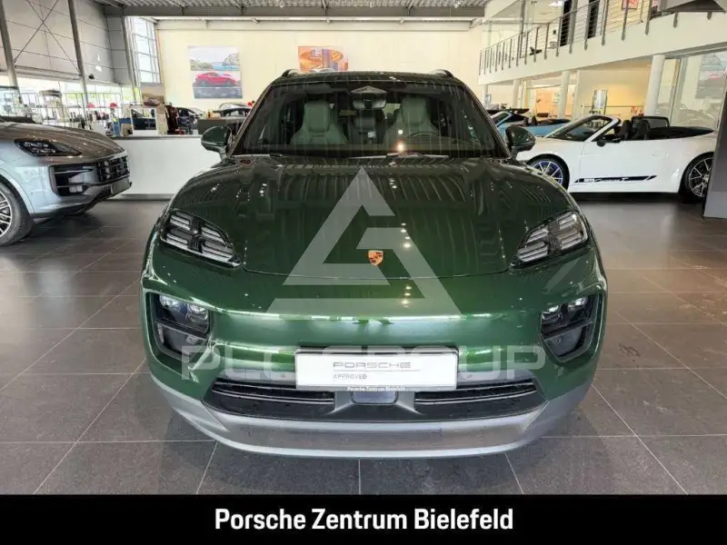 2024 Porsche MACAN