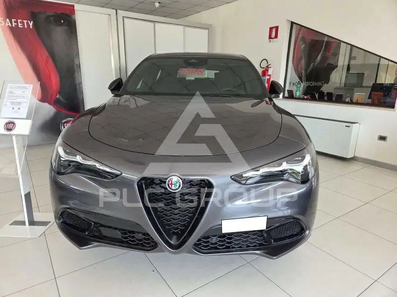 2024 Alfa Romeo Stelvio