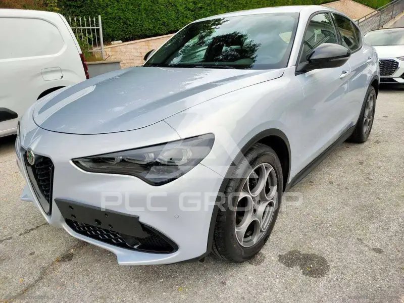 2024 Alfa Romeo Stelvio