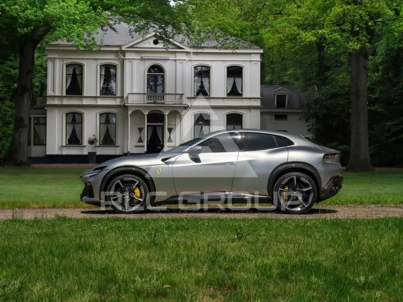 2024 Ferrari Purosangue