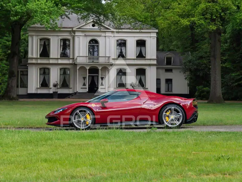 2024 Ferrari 296