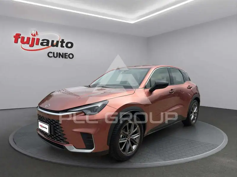 2024 Lexus LBX