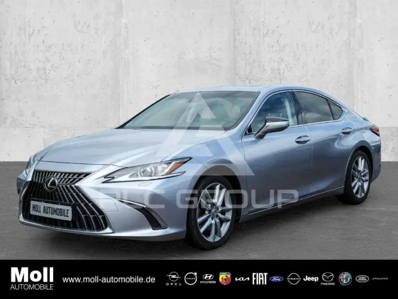 2024 Lexus ES300