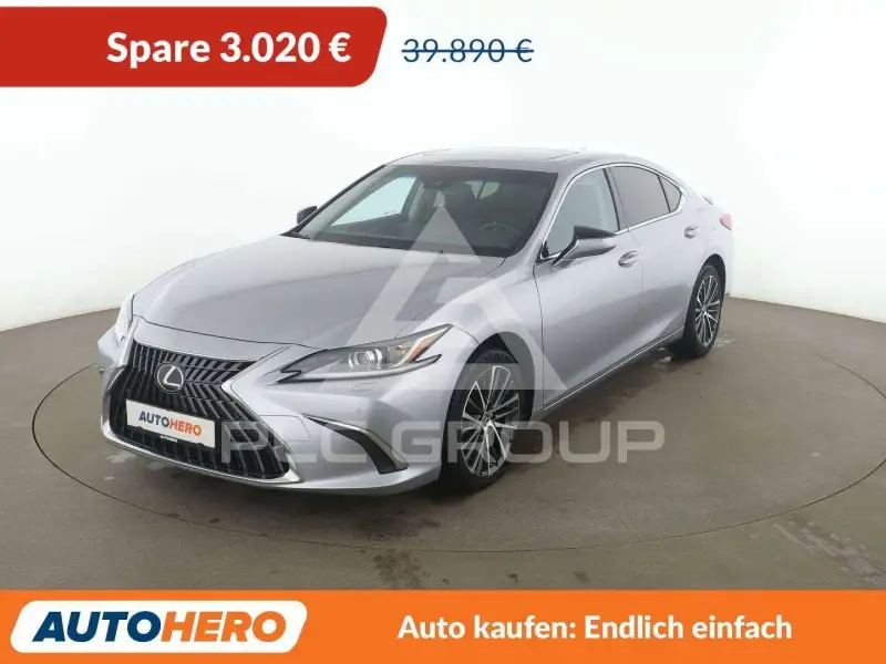 2024 Lexus ES300
