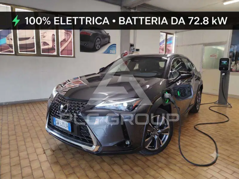 2024 Lexus UX
