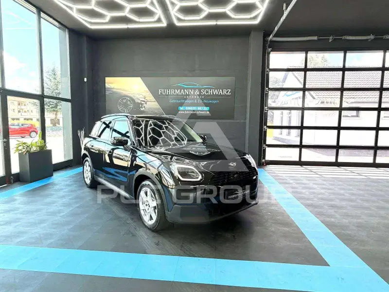2024 Mini Unknown