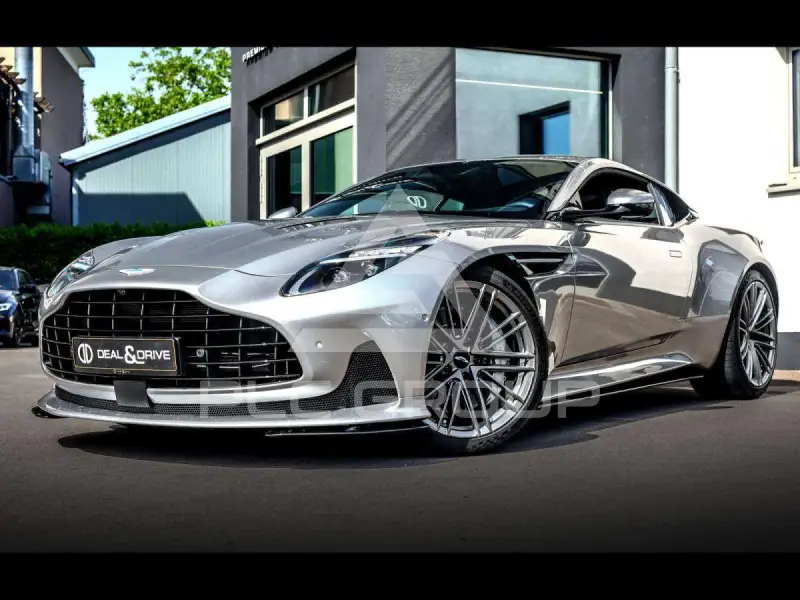 2024 Aston Martin DB12