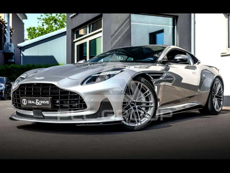 2024 Aston Martin DB12