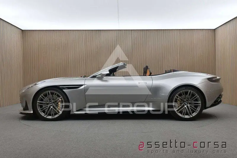 2024 Aston Martin DB12