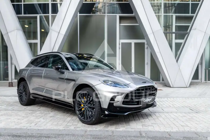 2024 Aston Martin DBX