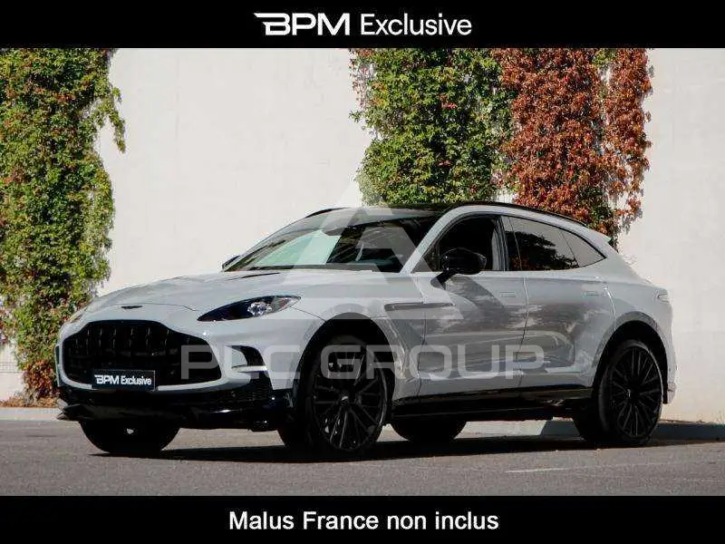 2024 Aston Martin DBX