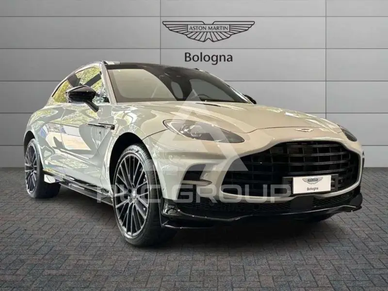 2024 Aston Martin DBX