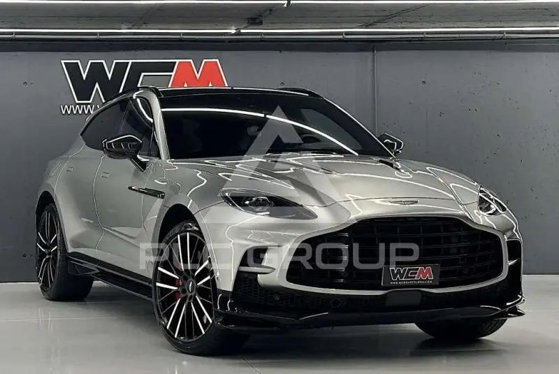2024 Aston Martin DBX