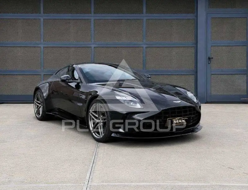 2024 Aston Martin V8