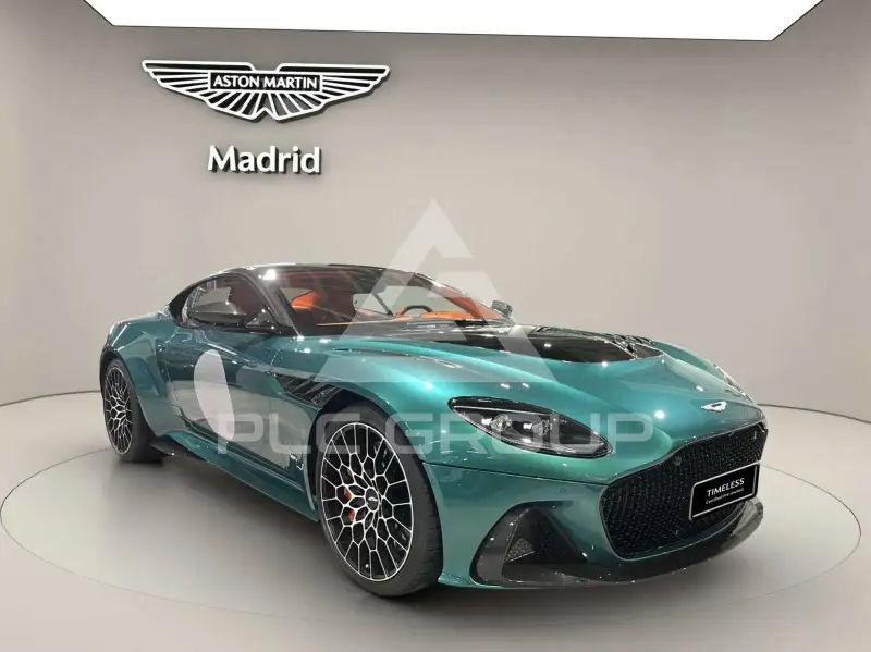 2024 Aston Martin DBS