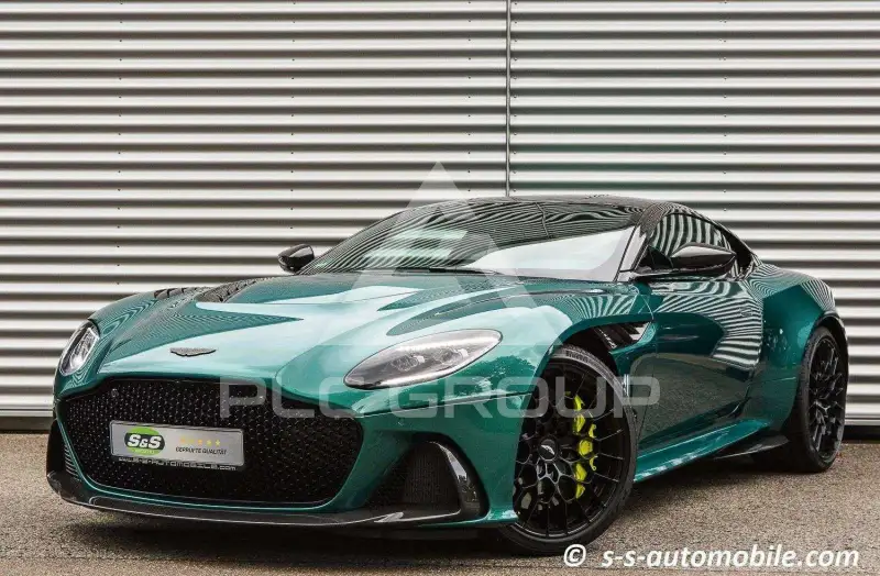 2024 Aston Martin DBS
