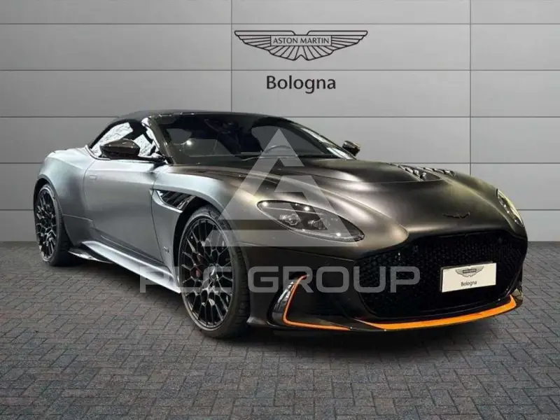 2024 Aston Martin DBS